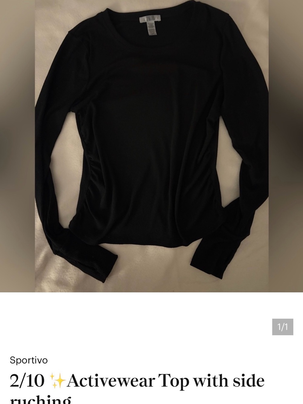 2/10 ✨Activewear Top with side ruching